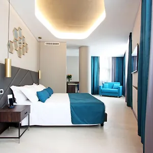 Otel The Hive