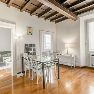 Navona Bernini Apartamento