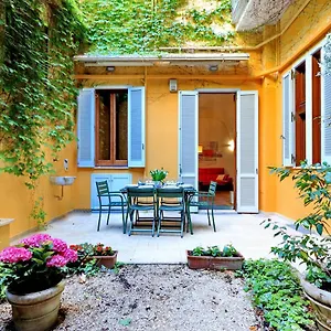 Romac Coronari With Gym, Sauna And Garden Apartment